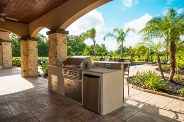 How to Maintain Your Outdoor Kitchen Year-Round