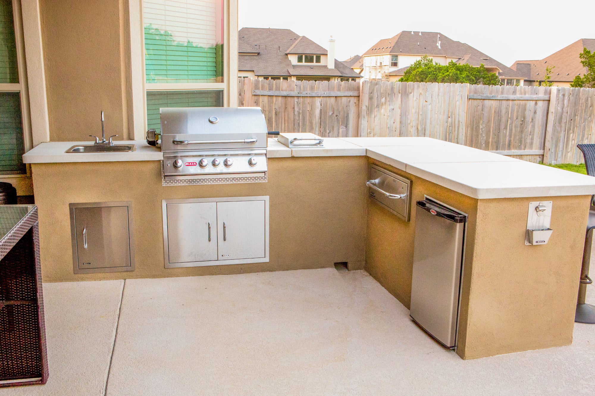 Professional DIY Outdoor Kitchen Kits